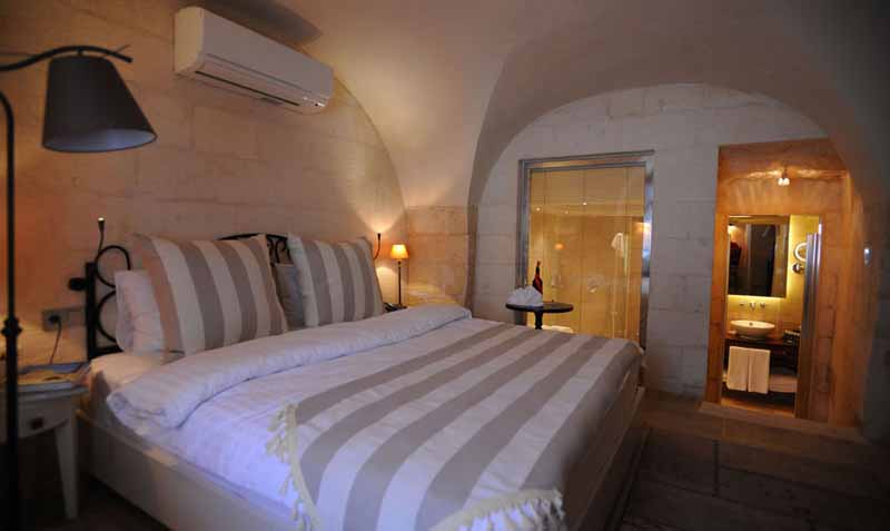 Shmayaa Hotel